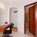 Apartamento Camões 13º C