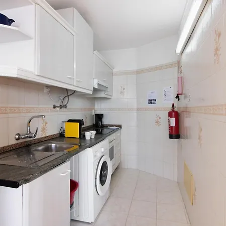 Camoes 13c, Vista Mar, Com Piscina Appartement *